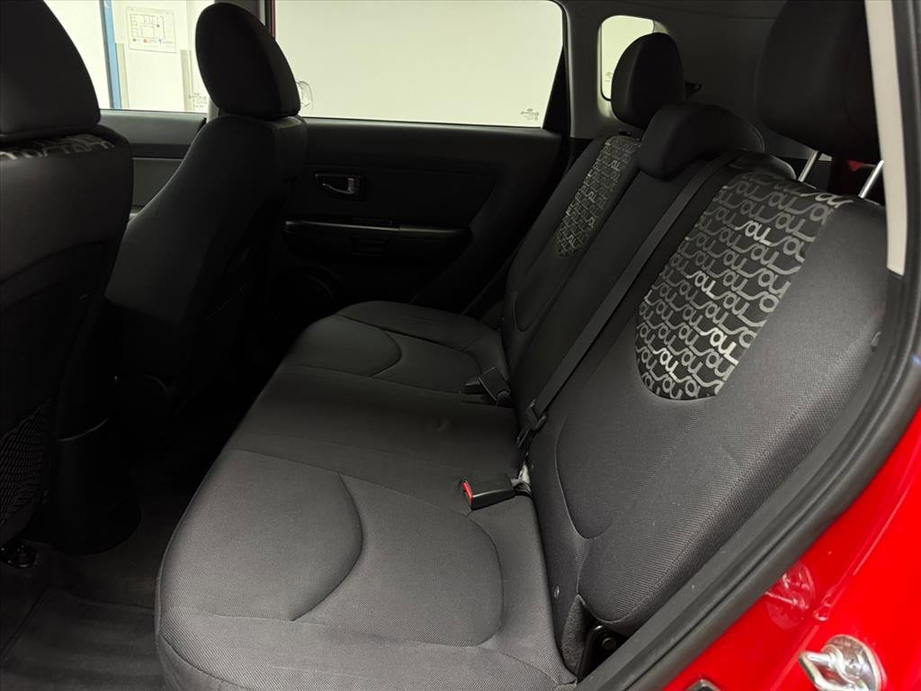 Used 2011 Kia Soul + w/ Audio Pkg image 6