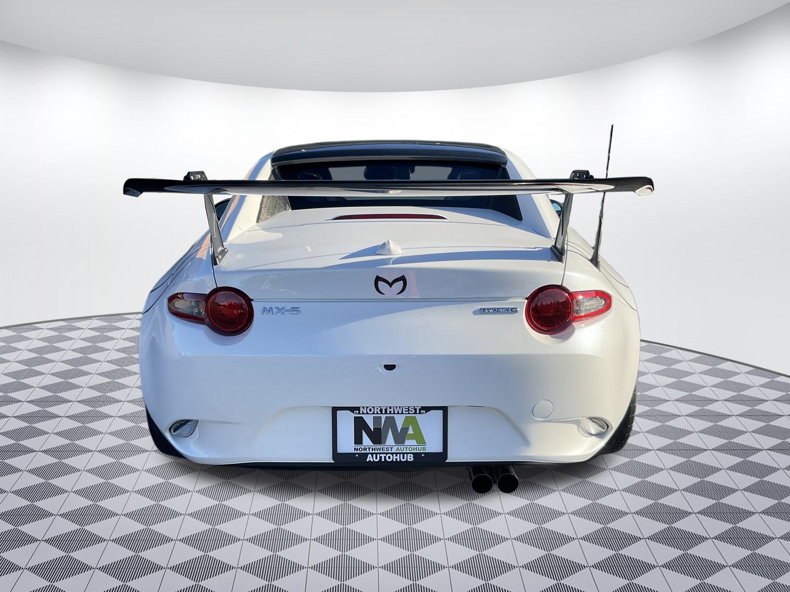 Used 2022 MAZDA MX-5 Miata RF Grand Touring w/ Weather Package image 4