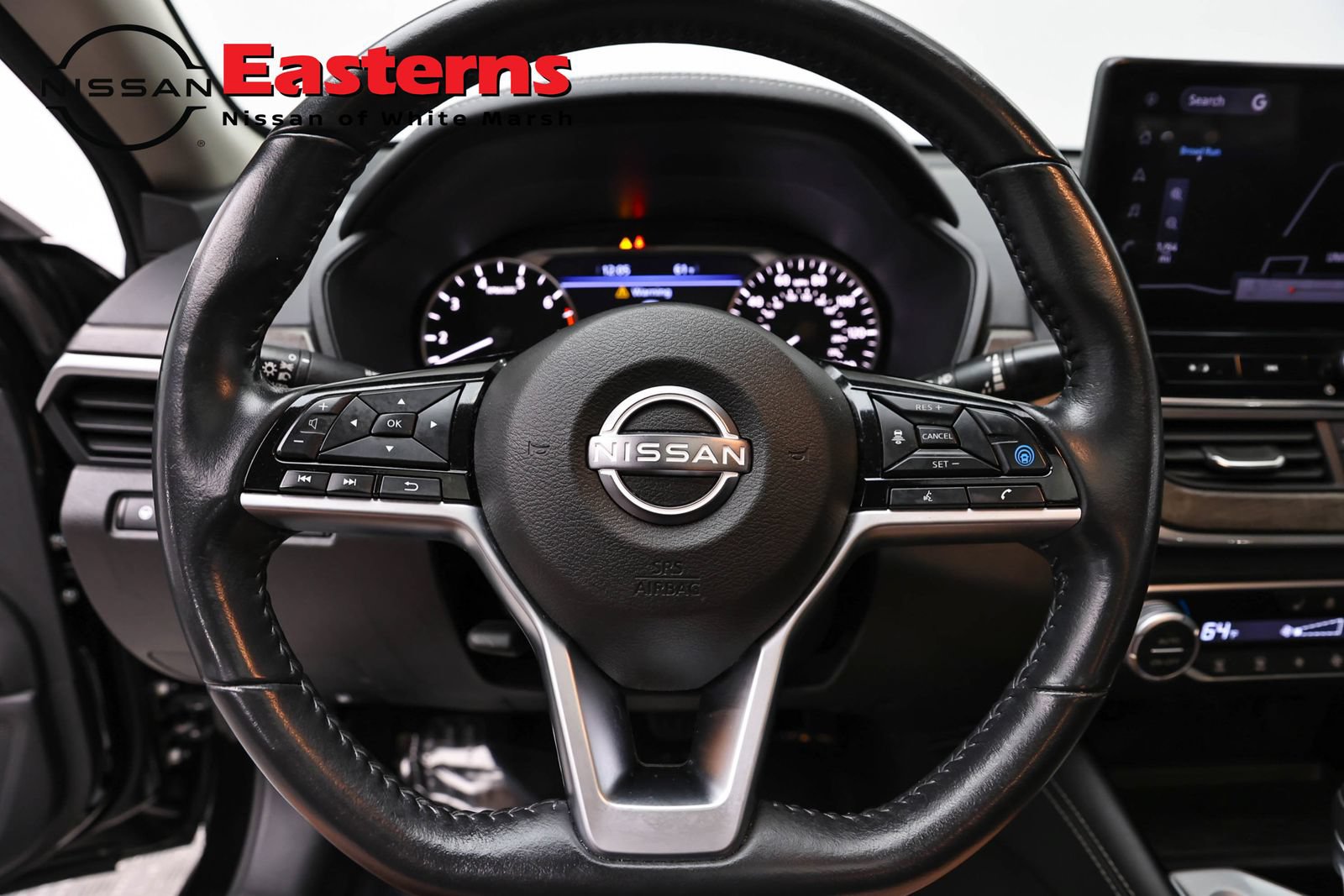 Used 2024 Nissan Altima 2.5 SL AWD/4WD image 10