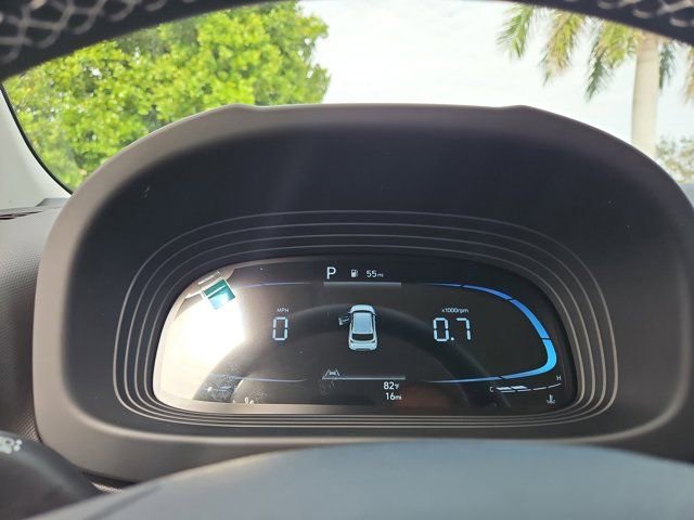 New 2025 Hyundai Venue Limited image 17