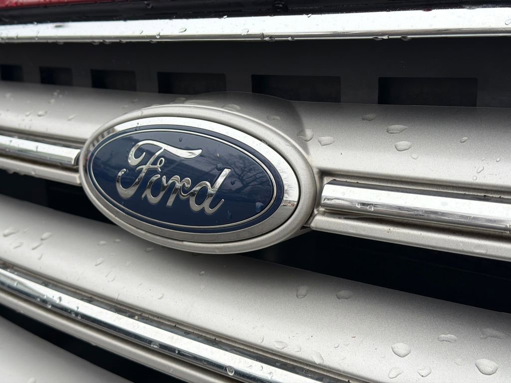 Used 2018 Ford Escape SE w/ SE Sync 3 Package image 13