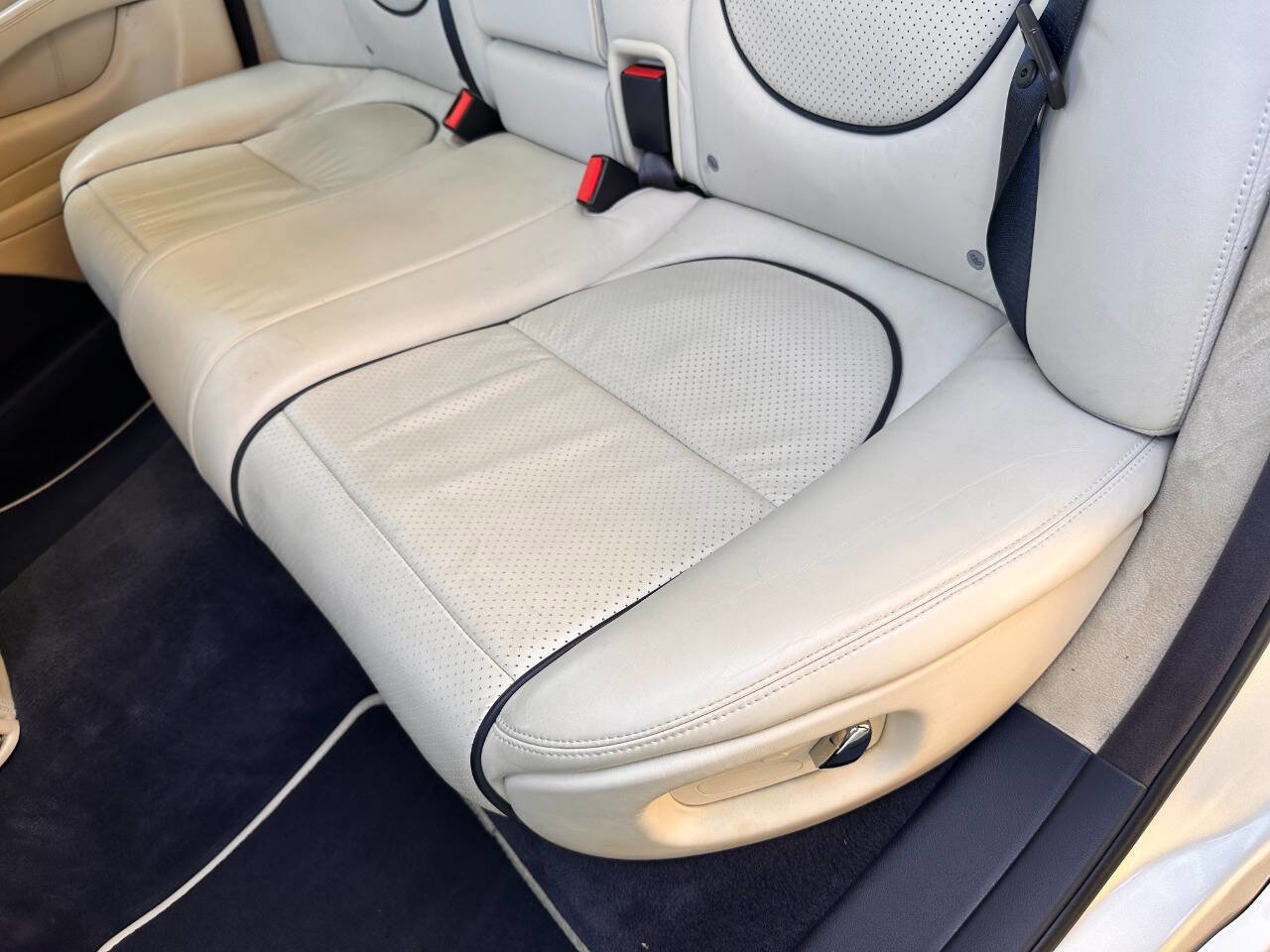 Used 2009 Jaguar XJ Vanden Plas Super V8 Portfolio image 59