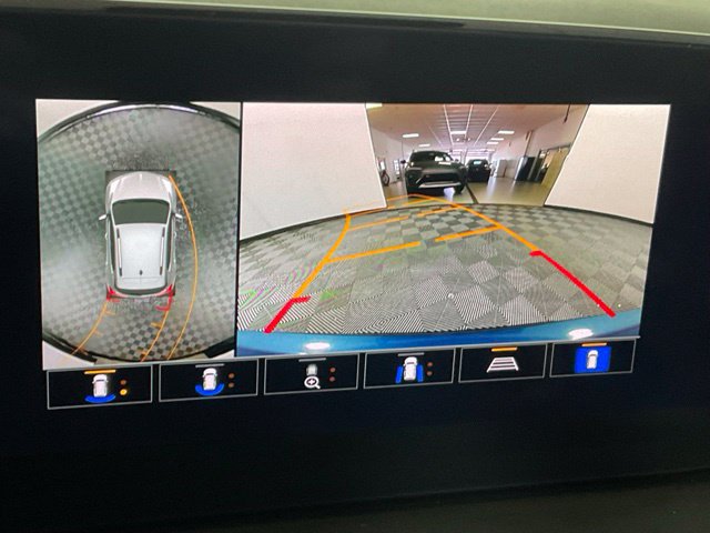 Used 2024 Buick Encore GX Avenir w/ Avenir Technology Package AWD/4WD image 11