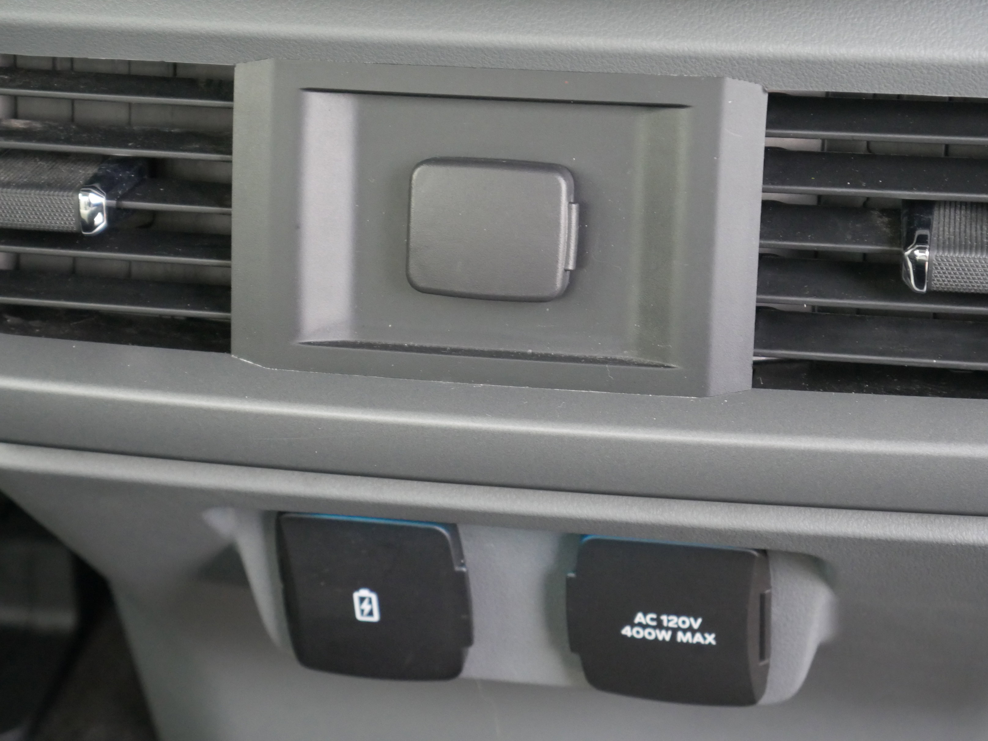 Certified 2021 Ford F150 XLT w/ Equipment Group 302A High image 33