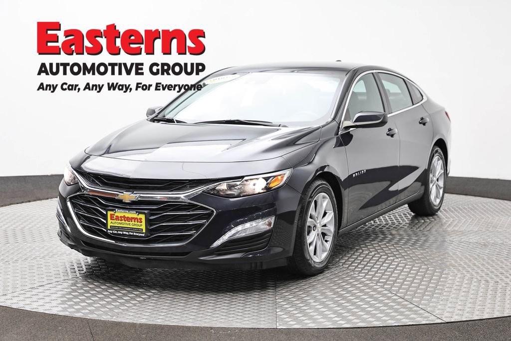 Used 2023 Chevrolet Malibu LT FWD image 1