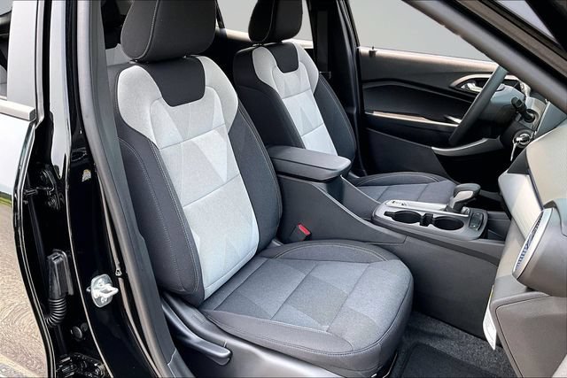 New 2026 Chevrolet Trax LS FWD image 10