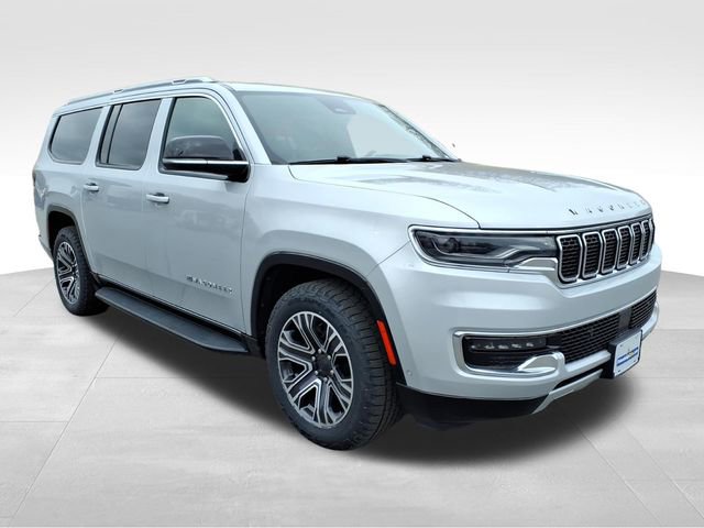 Used 2024 Jeep Wagoneer L Series II w/ Flexible Seating Group image 11