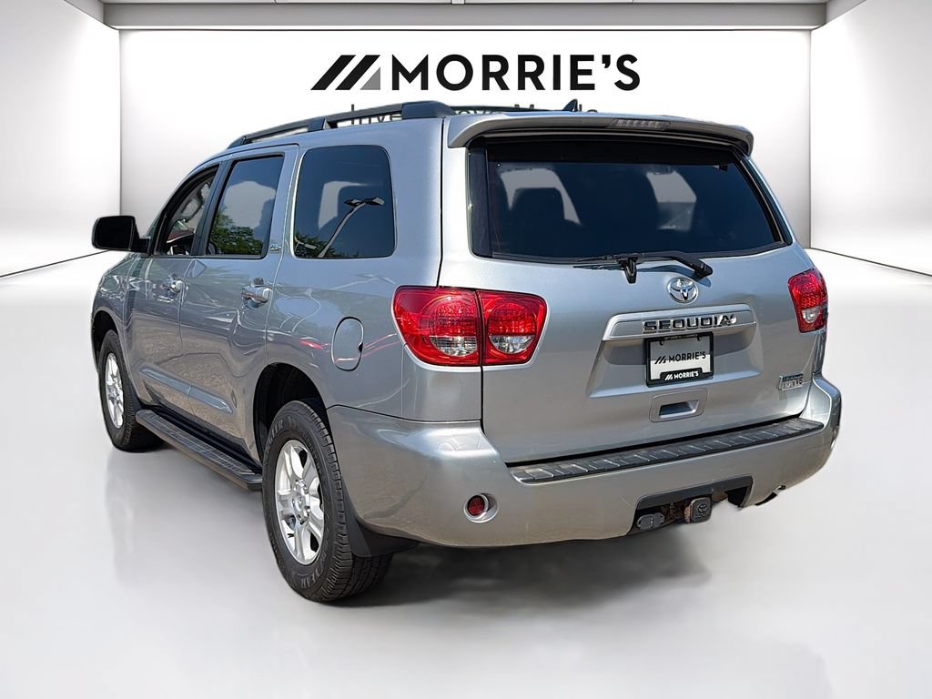Used 2016 Toyota Sequoia SR5 AWD/4WD image 7