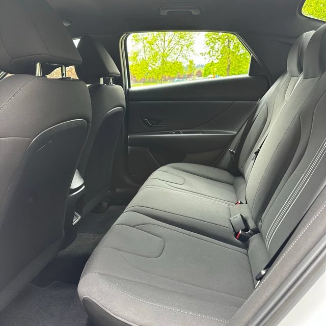 Certified 2025 Hyundai Elantra Sport FWD image 14