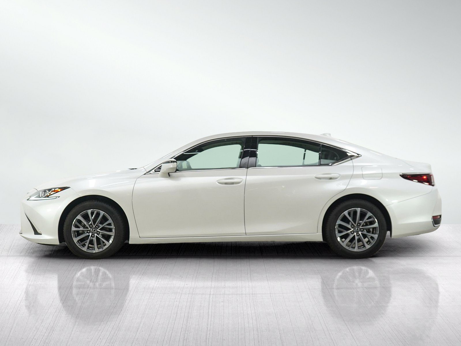 Used 2022 Lexus ES 250 w/ Premium Package AWD/4WD image 2