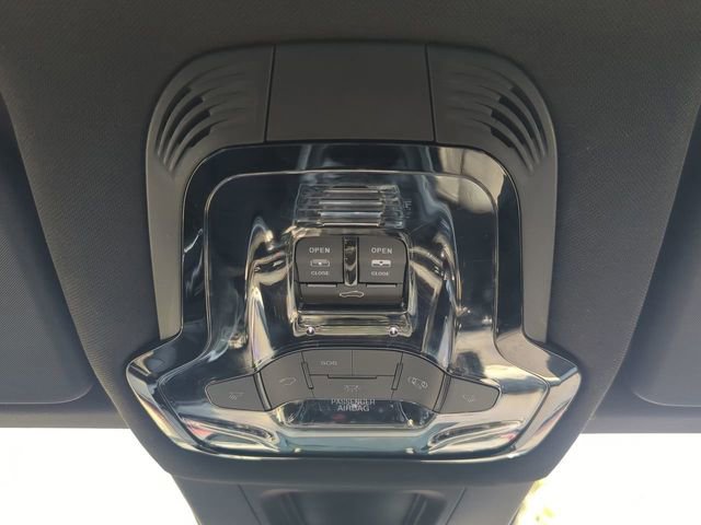 Used 2024 Alfa Romeo Tonale Veloce AWD/4WD image 25