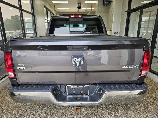 Used 2015 RAM 1500 Classic SLT AWD/4WD image 3
