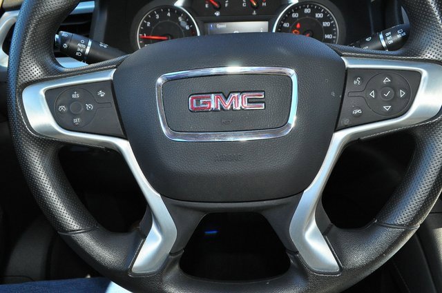 Used 2023 GMC Acadia SLE w/ Driver Convenience Package image 28
