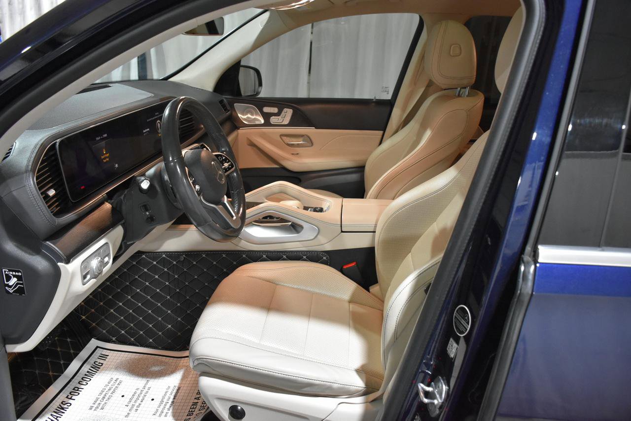 Used 2020 Mercedes-Benz GLS 450 4MATIC image 34