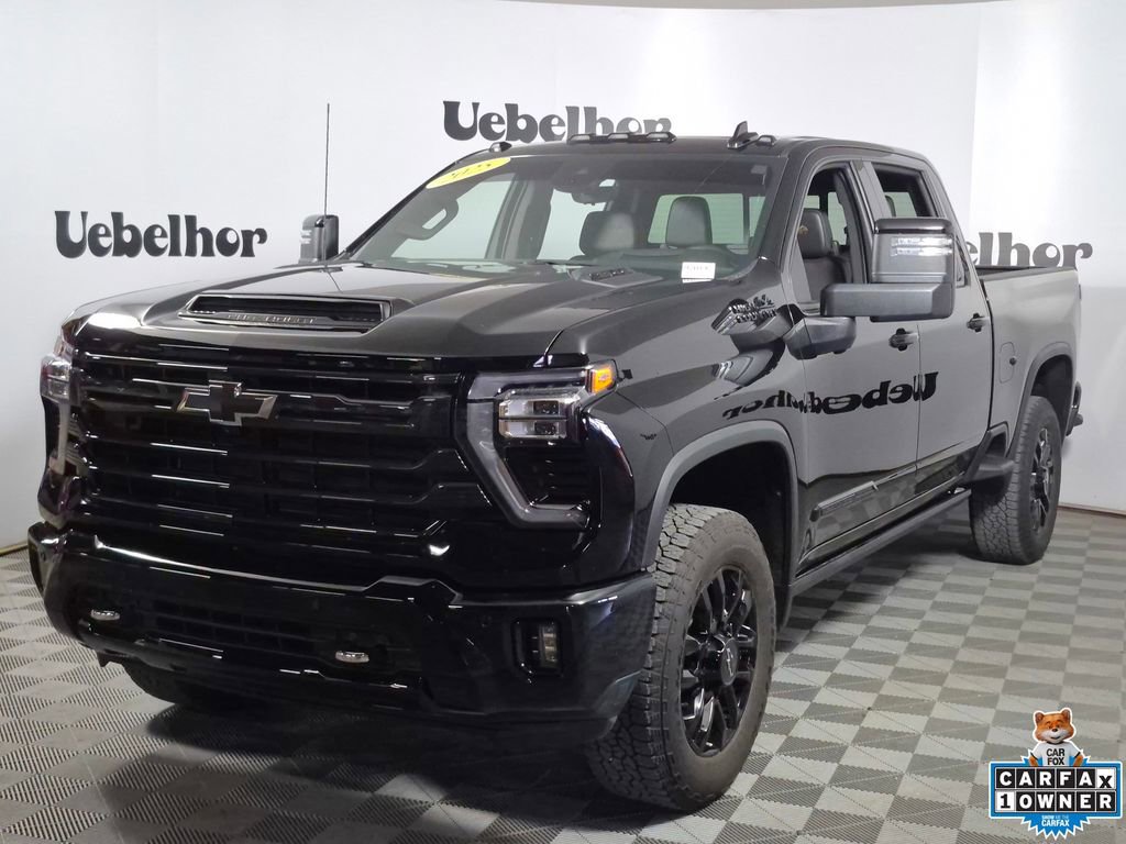 Certified 2025 Chevrolet Silverado 2500 High Country w/ Midnight Edition image 3