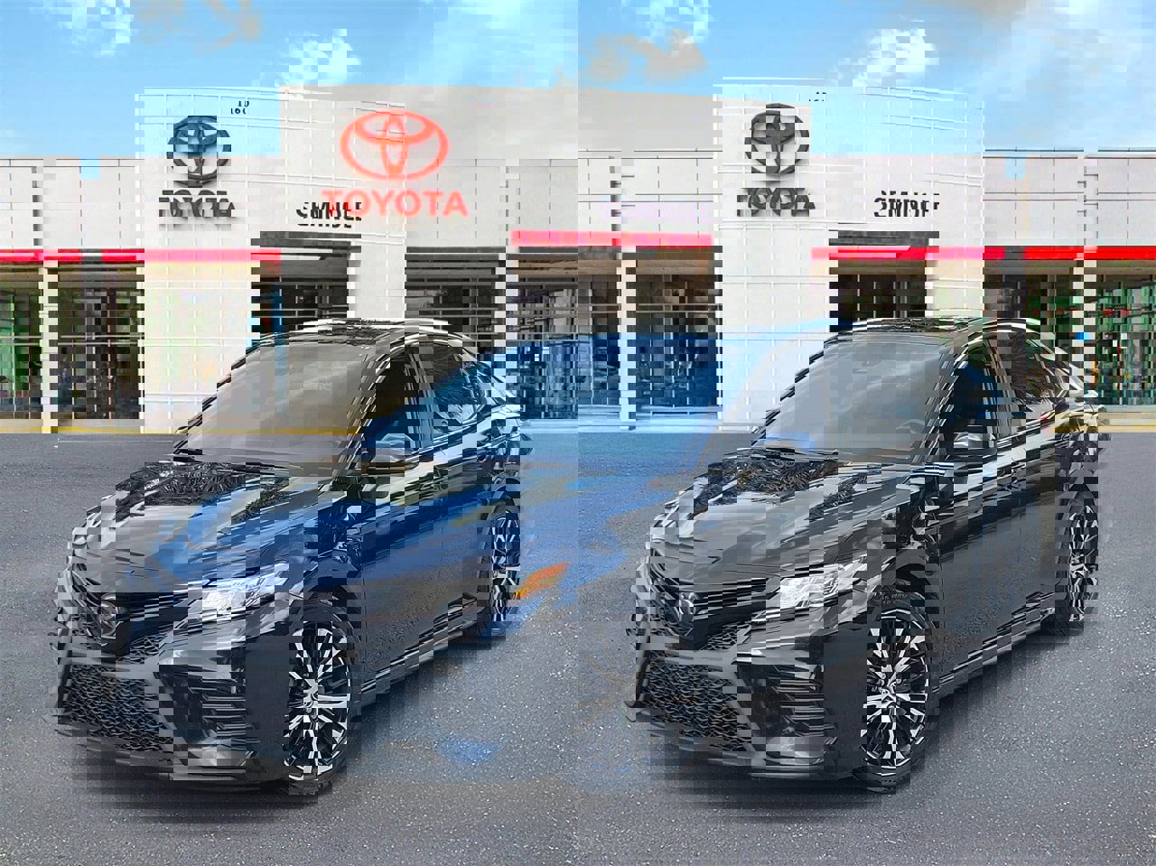 Used 2020 Toyota Camry SE