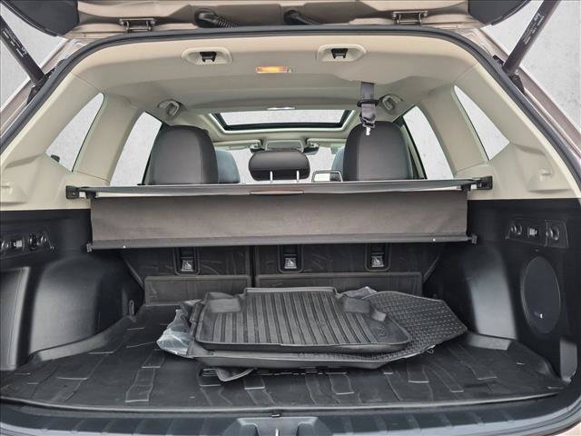 Used 2023 Subaru Forester Limited w/ Popular Package #2 AWD/4WD image 6