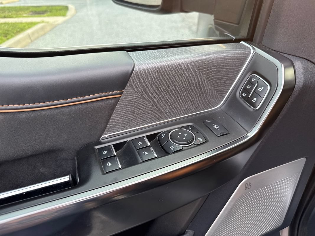 Used 2023 Ford F250 Platinum AWD/4WD image 16
