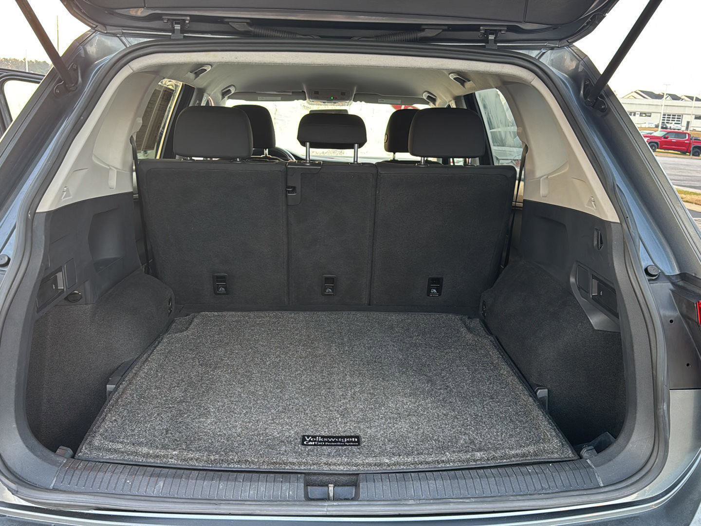 Used 2021 Volkswagen Tiguan S image 27