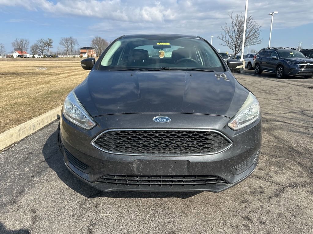 Used 2016 Ford Focus SE w/ Reverse Sensing Package image 2