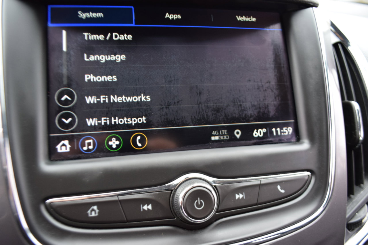 Used 2019 Chevrolet Cruze LT image 16