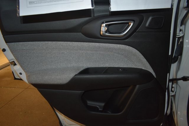 Used 2022 Jeep Compass Latitude w/ Sun and Sound Group image 34