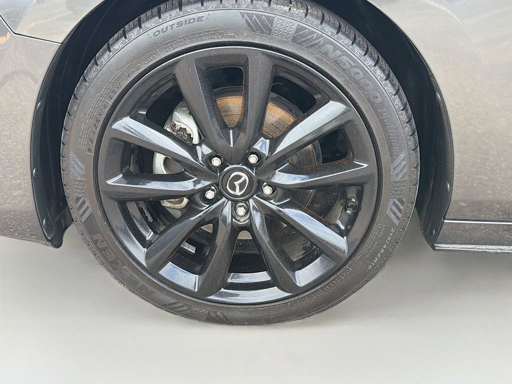 Used 2019 MAZDA MAZDA3 AWD Hatchback w/ Premium Pkg image 34
