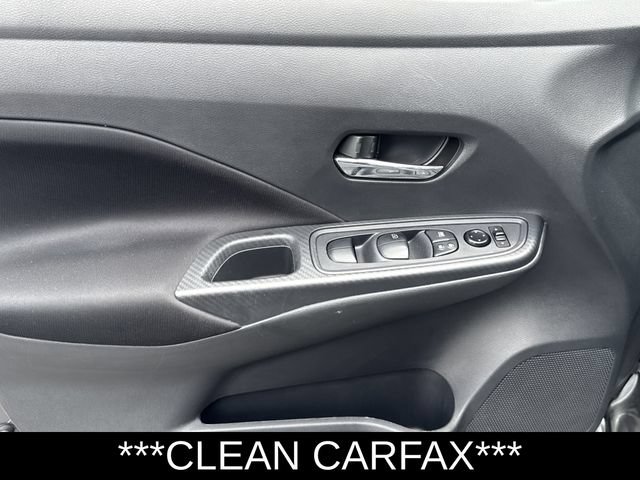 Used 2022 Nissan Versa SV w/ Trunk Package FWD image 9
