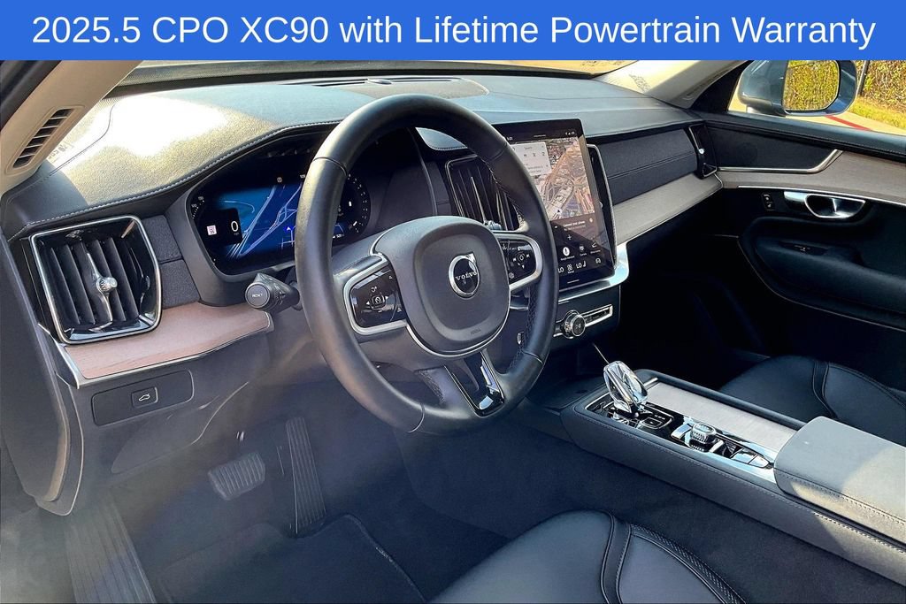 Certified 2025 Volvo XC90 B6 Plus AWD/4WD image 17