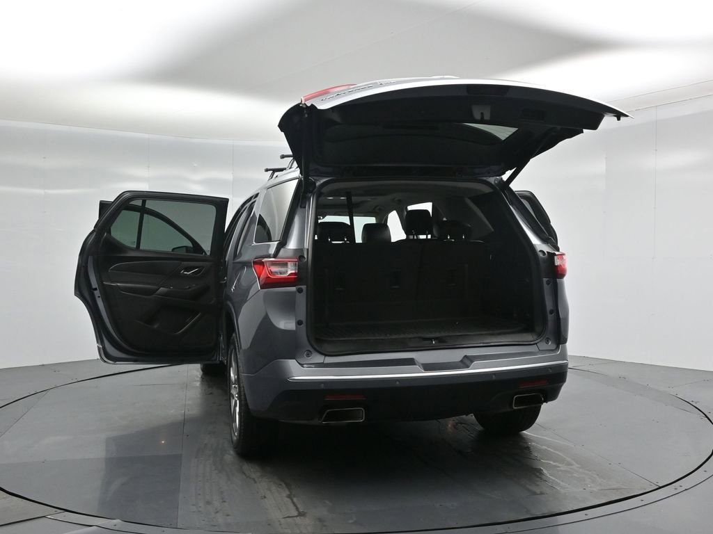 Used 2018 Chevrolet Traverse Premier image 39