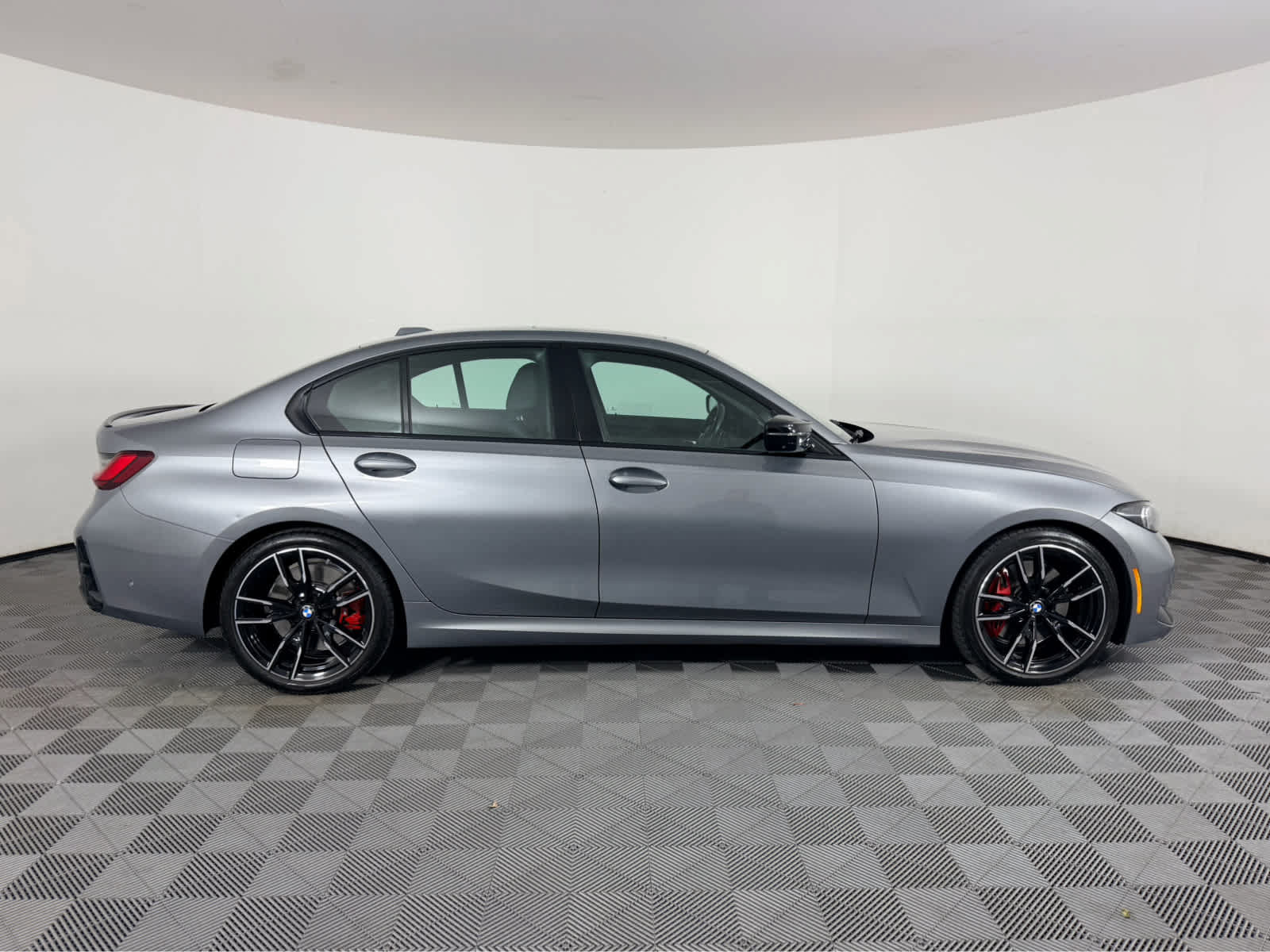 Used 2024 BMW M340i w/ Premium Package RWD image 2