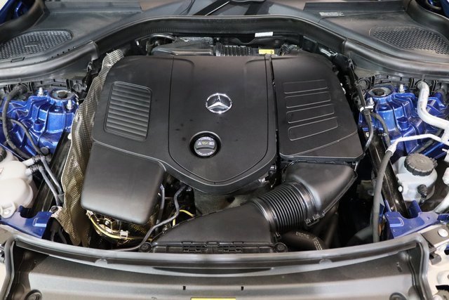 Certified 2025 Mercedes-Benz GLC 300 4MATIC image 33
