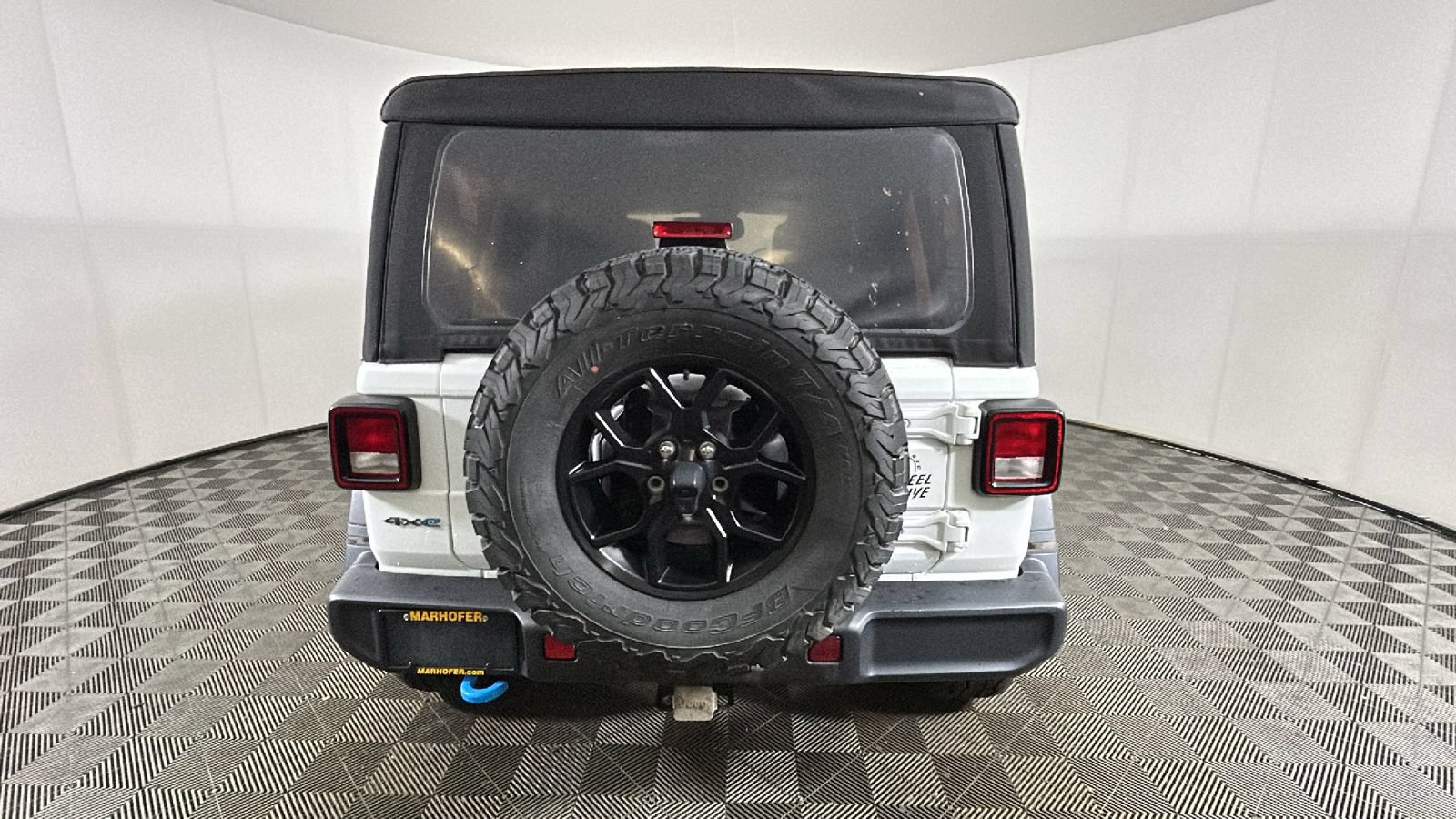 Used 2024 Jeep Wrangler Unlimited AWD/4WD video 4