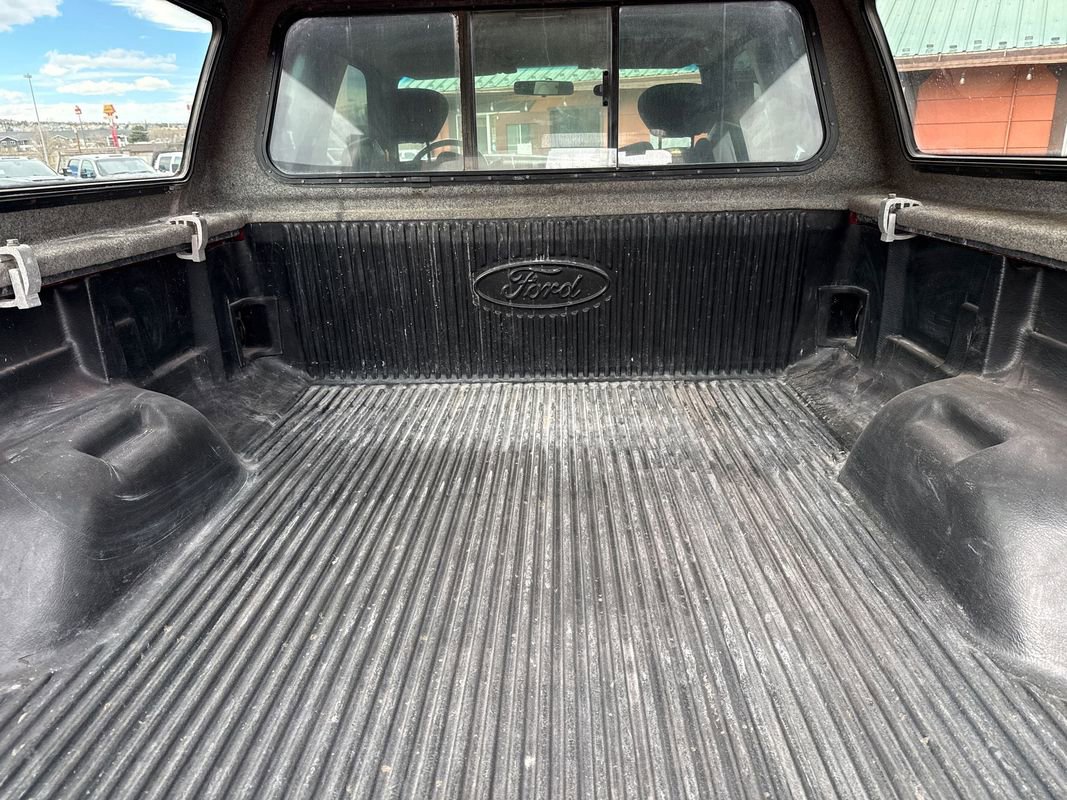 Used 2002 Ford F250 XLT AWD/4WD image 13