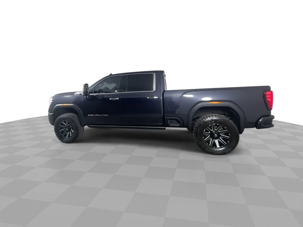 Used 2025 GMC Sierra 3500 Denali w/ Denali Reserve Package image 5