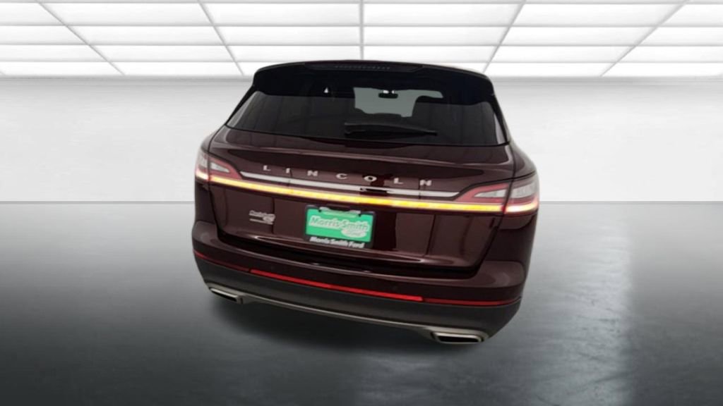 Used 2022 Lincoln Nautilus Reserve image 7