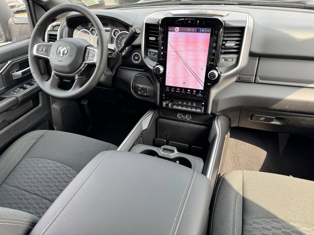 New 2026 RAM 2500 Big Horn AWD/4WD image 12
