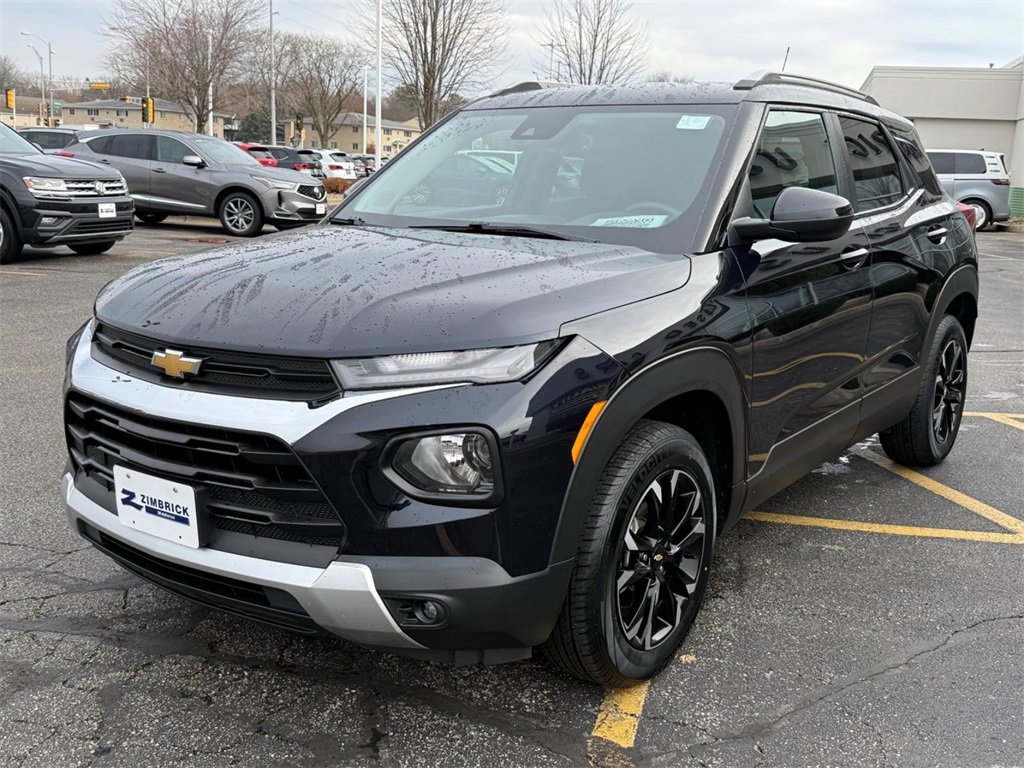 Used 2021 Chevrolet TrailBlazer LT w/ Convenience Package image 8
