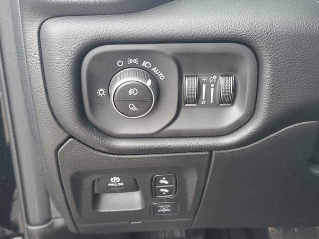 New 2026 RAM 1500 Laramie w/ Night Edition AWD/4WD image 21