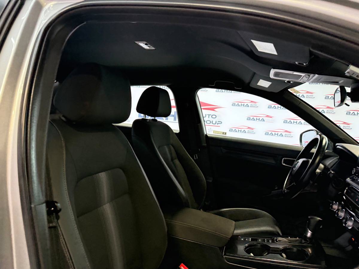 Used 2025 Honda Civic Sport image 47