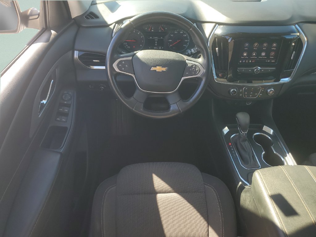 Used 2021 Chevrolet Traverse LT FWD image 12