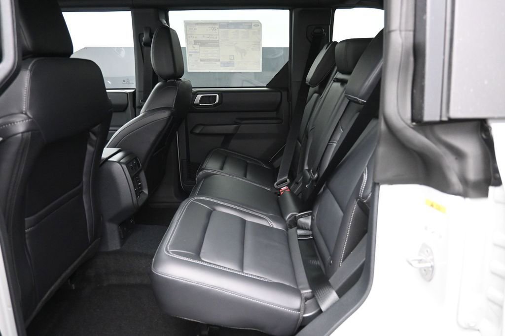 New 2026 Ford Bronco Outer Banks AWD/4WD image 25