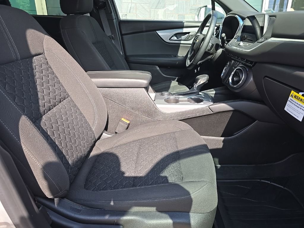 Used 2020 Chevrolet Blazer LT image 16