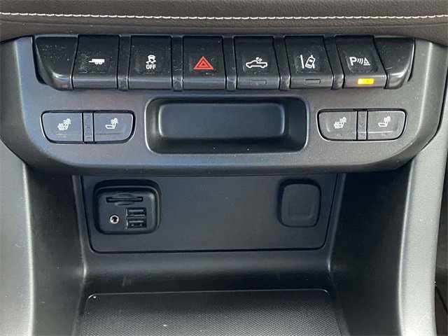 Used 2020 GMC Canyon SLT w/ Driver Alert Package image 29