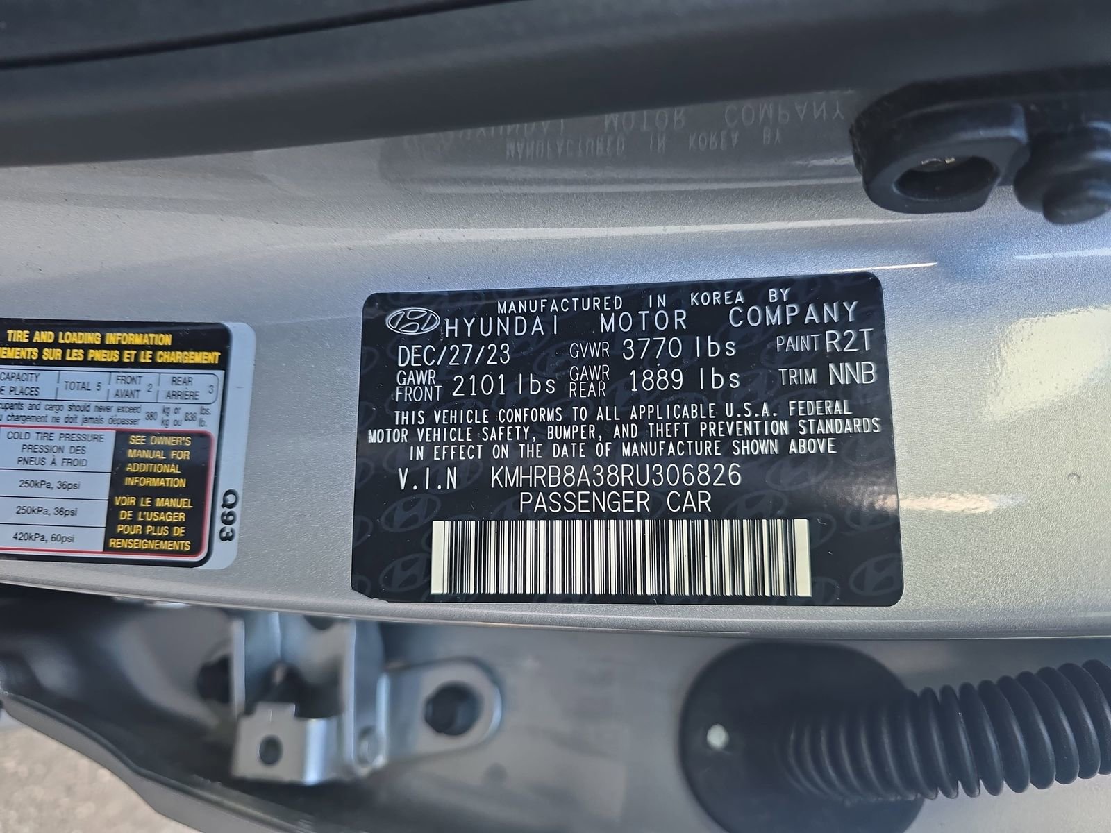 Used 2024 Hyundai Venue SE image 40