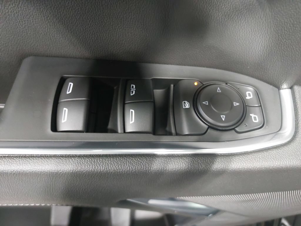Used 2024 Chevrolet Silverado 1500 LT AWD/4WD image 28