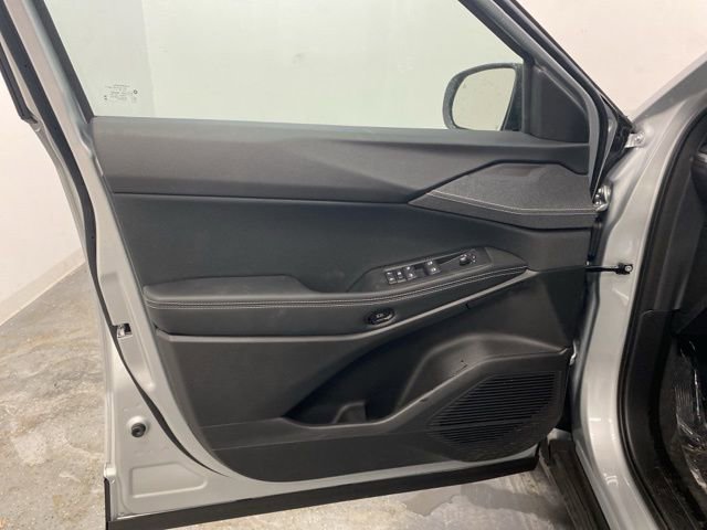 Used 2026 Jeep Cherokee Laredo AWD/4WD image 18