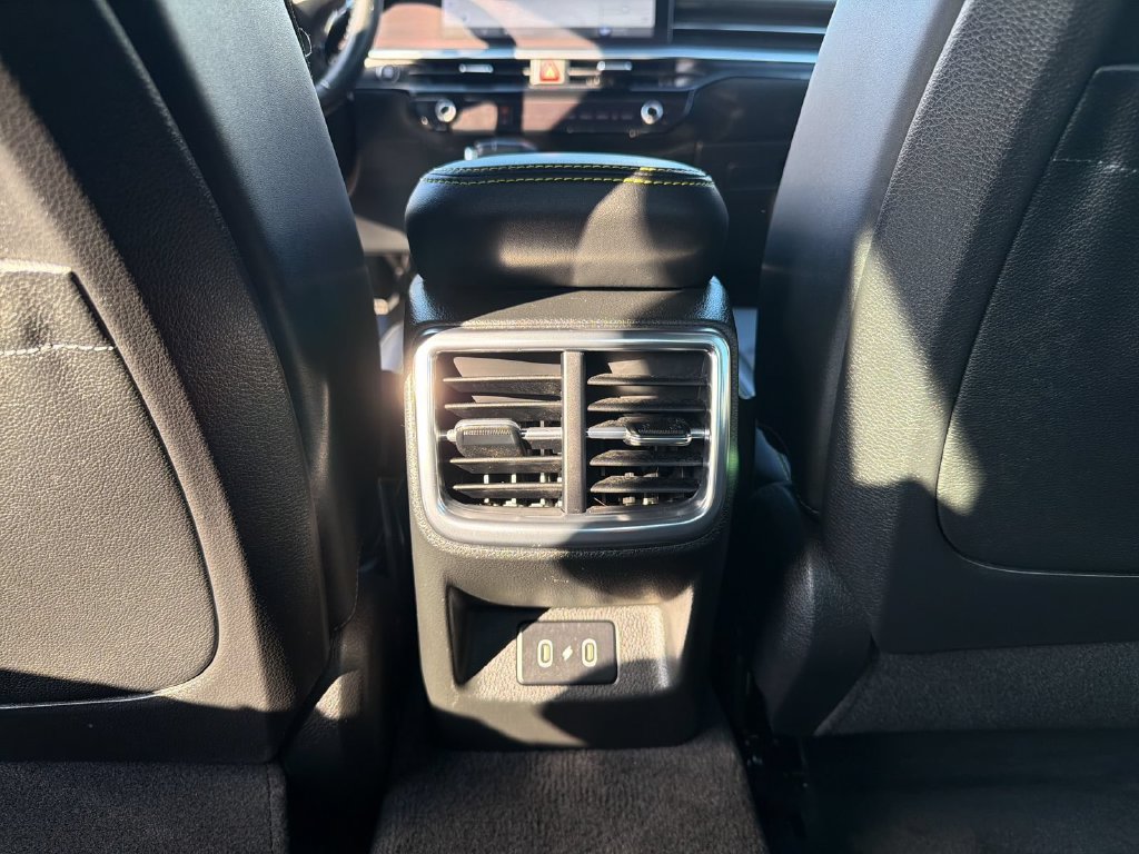 Used 2025 Kia K5 GT FWD image 19