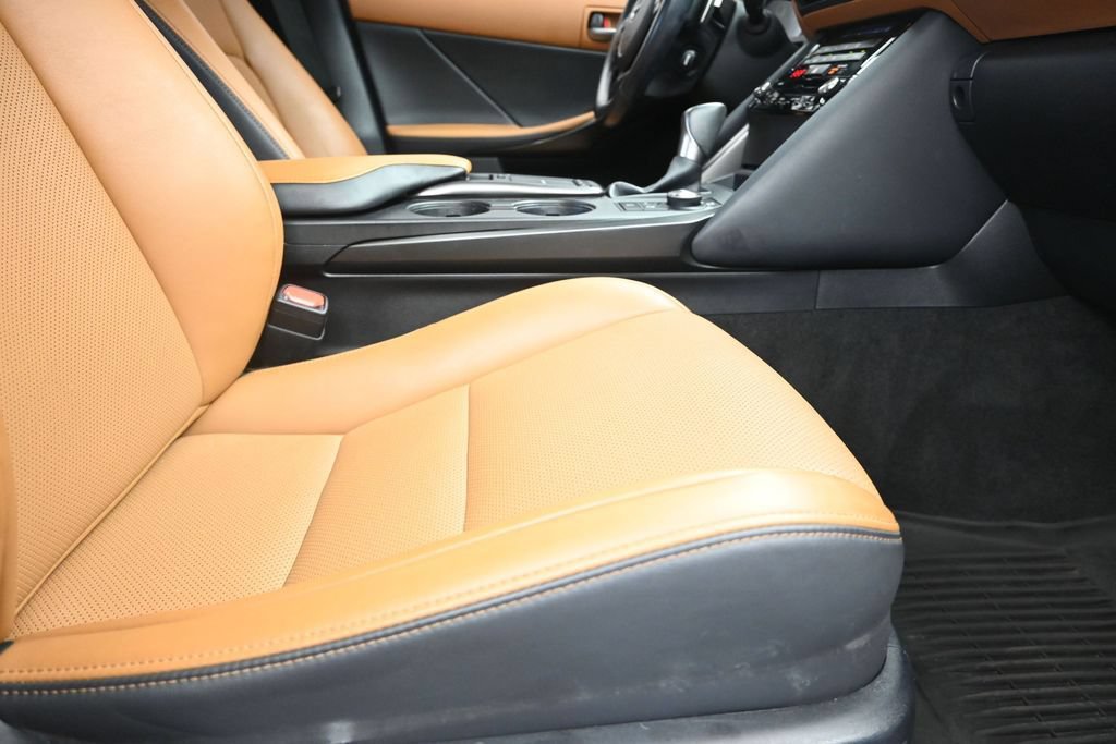Certified 2022 Lexus IS 300 w/ Accessory Package RWD image 25