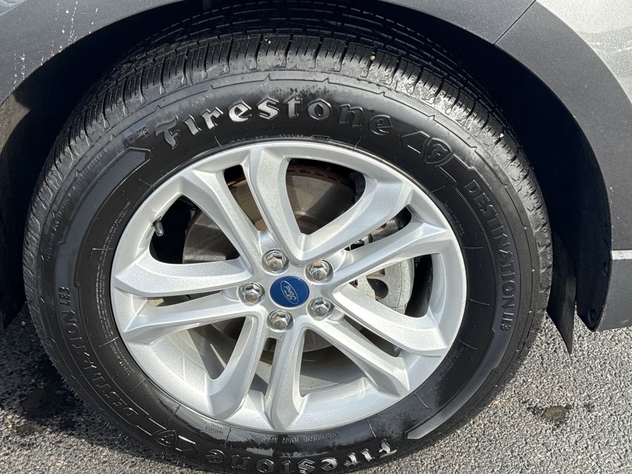 Used 2019 Ford Edge SEL w/ Equipment Group 201A image 9